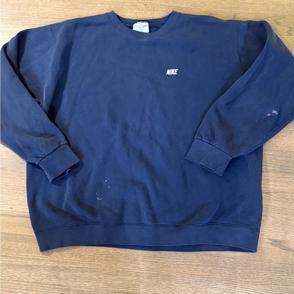Vintage 90s Nike Men's Made in USA Navy Crewneck- Size XL
